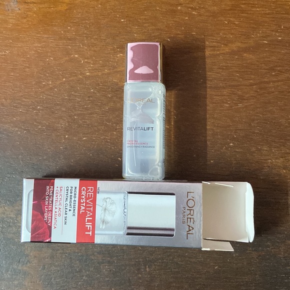 L'Oreal Paris Revitalift with Salicylic Acid for Clear Skin 22 ml - Picture 4 of 4